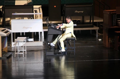 8451598434321879.jpg 50_Jc.jpg